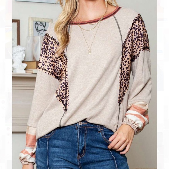 🆕NEW!🛍️Take It Easy Leopard Top 🐾 - Picture 5 of 5